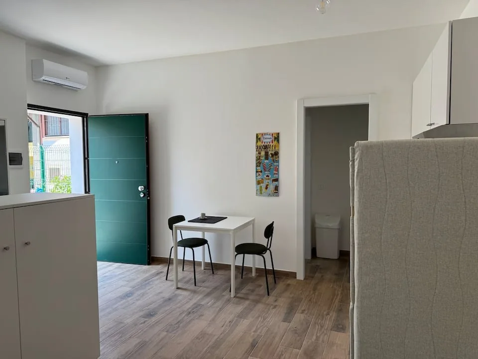 Blue — appartamento arredato a Milano — cucina