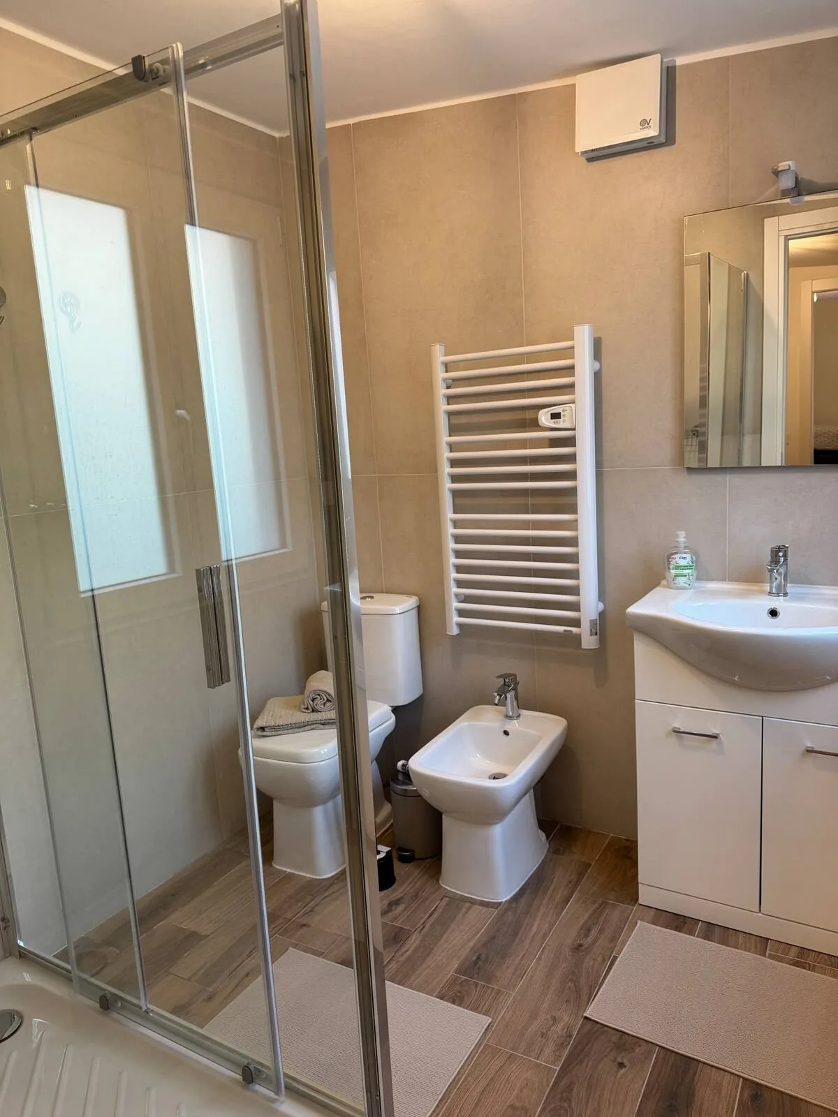 Flower — appartamento arredato a Milano — bagno